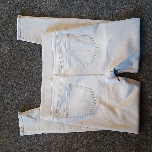 Old Navy Rockstar Mid Rise Gray Pull On Skinny Jeans - Picture 2 of 9